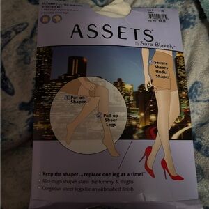 Assets Sheer Mid-thigh Shaper